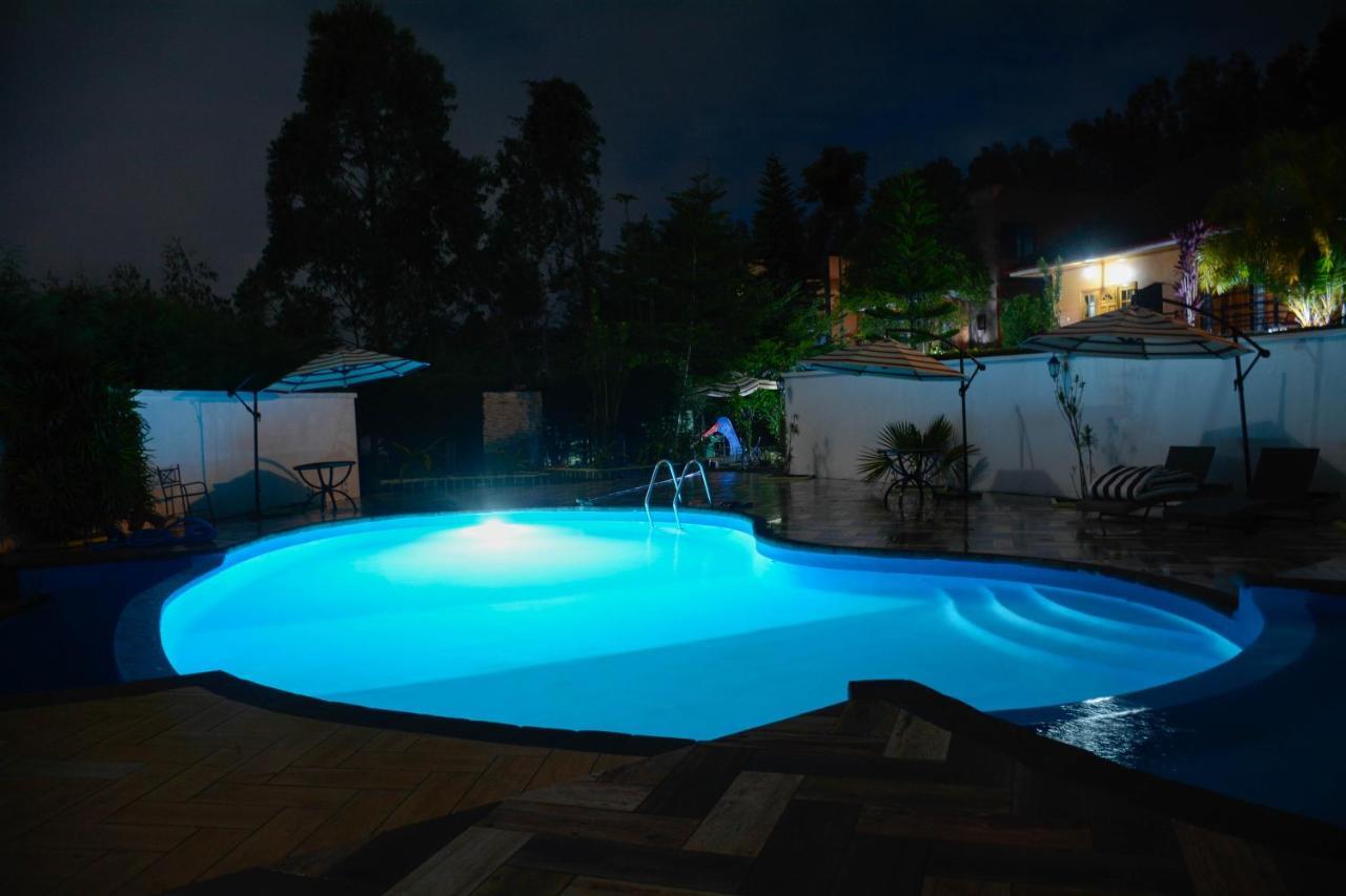 Moramanga Andasibe Cyperus Hotel מראה חיצוני תמונה